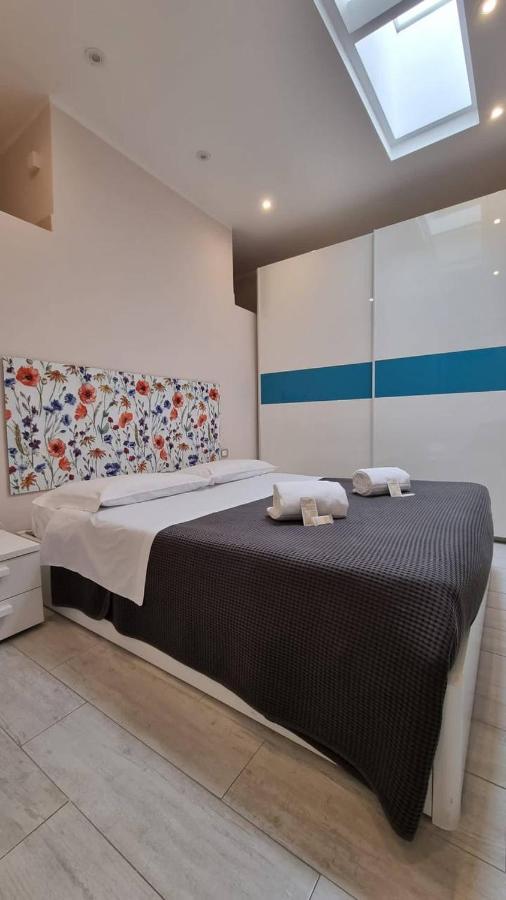 Central Home Таранто Экстерьер фото